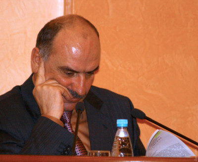 ���� ���� ����