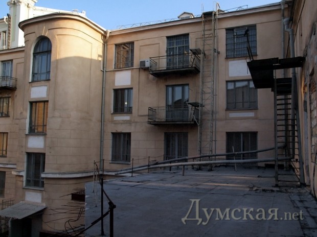 ����� ����������� �� ����� ��������� ���������. ��� ���� ����� � ������ ������� - � ���������� ����������� � ������������� ��������.