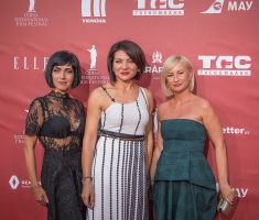 Елена Клименко (слева), Ольга Юрко (справа)